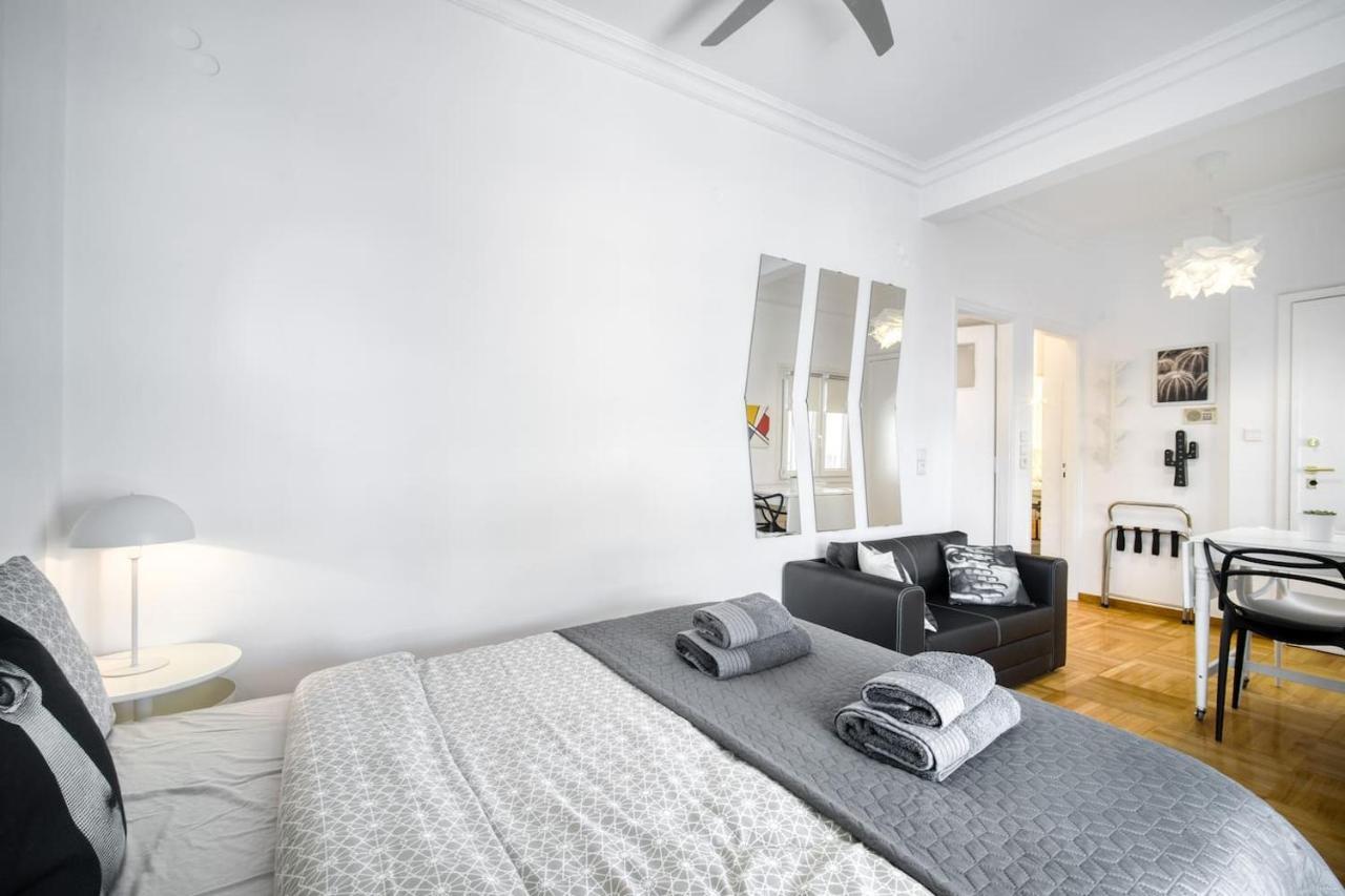 The Cactus Apartment With Large Sunny Balcony Athen Eksteriør billede